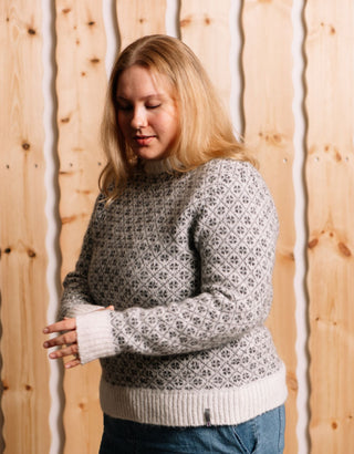 Ljósagrá/Koksgrá troyggja model 8232
