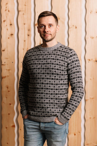 Troyggja Model 8263 Grá/Svørt