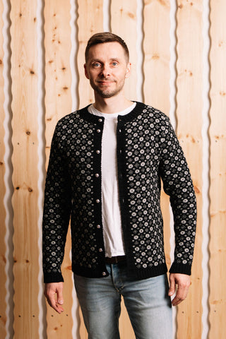 Troyggja Model 8208-1 Svørt/Grá