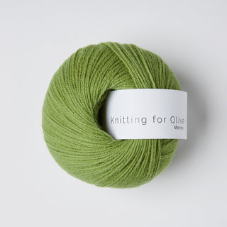 Knitting for Olive Merino – Pea Shoots